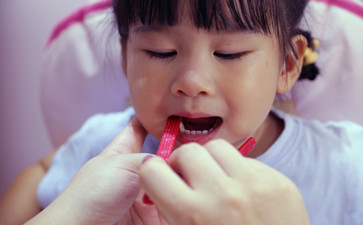 小孩結巴是什么原因引起的？這幾點是關鍵